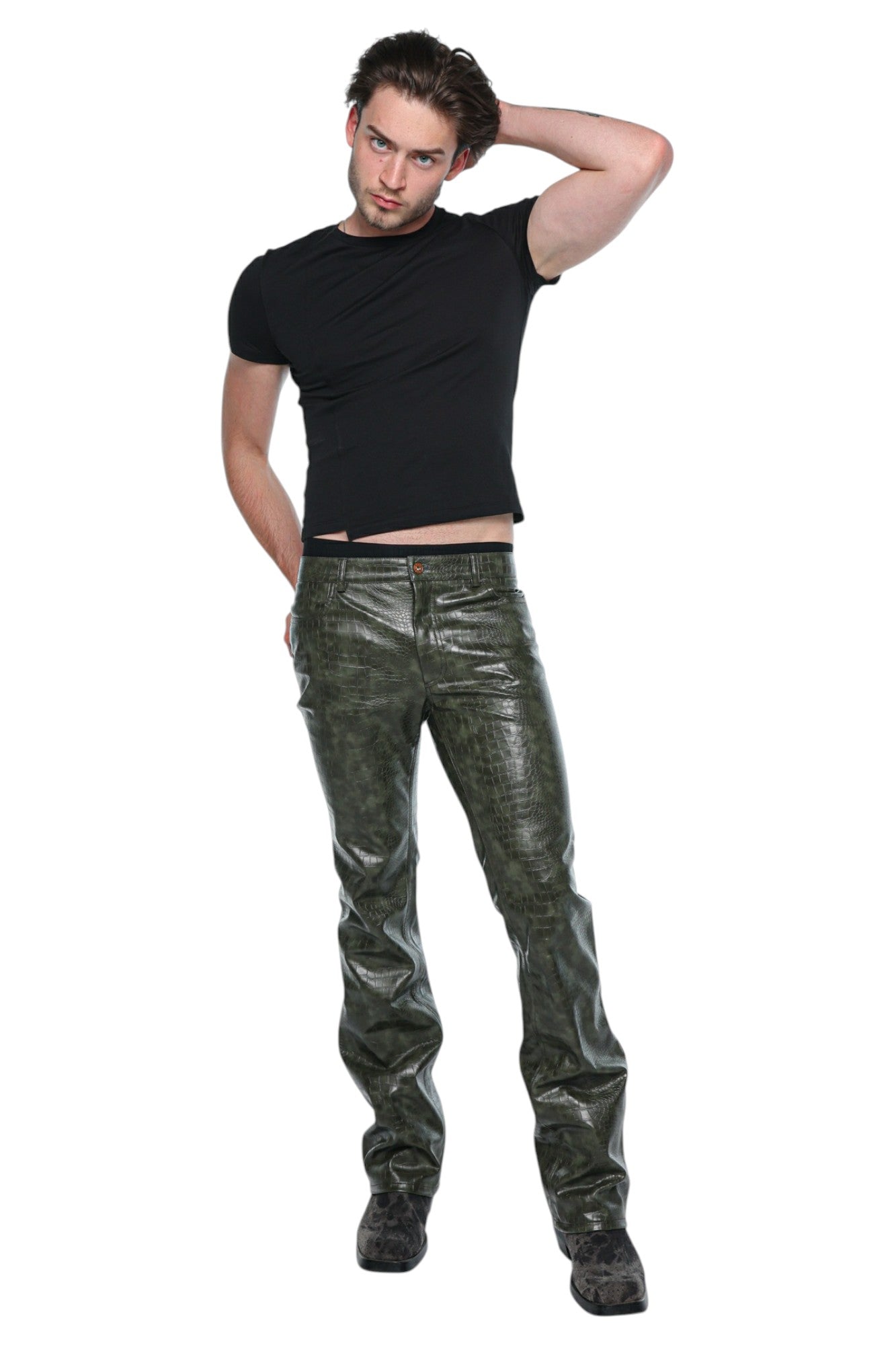 Extended Front Tee Black